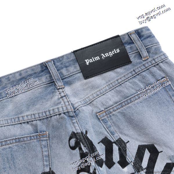 パーム エンジェルス ブランドコピー Palm Angels 2020秋冬 ジーンズ セレブ風 クラシカルな大logoプリント小さいストレートデニム